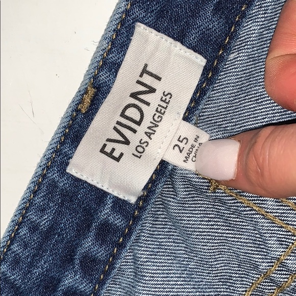 Evident Mid Length Mini Skirt - Picture 2 of 4